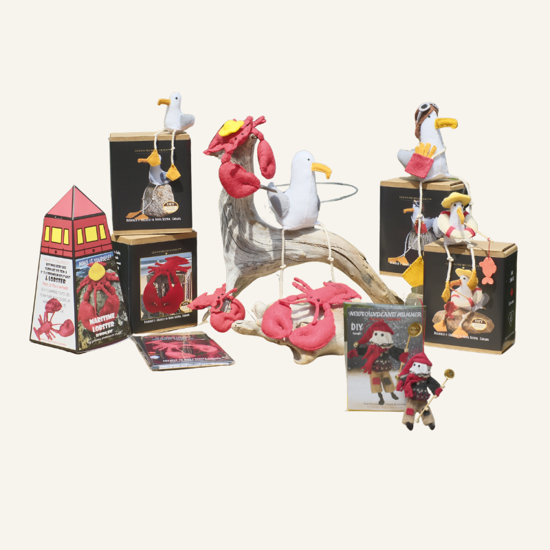 Felt Seagull Sewing Kit - FISHING Black Label Sewing Kit