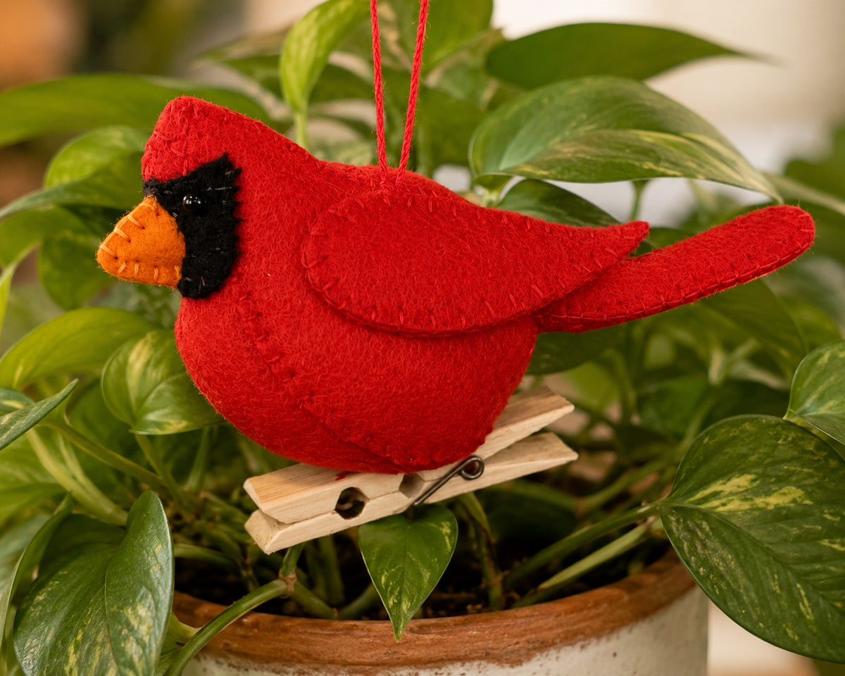 DIY Felt Cardinal Sewing Kit – Postcard Kit Ornament
