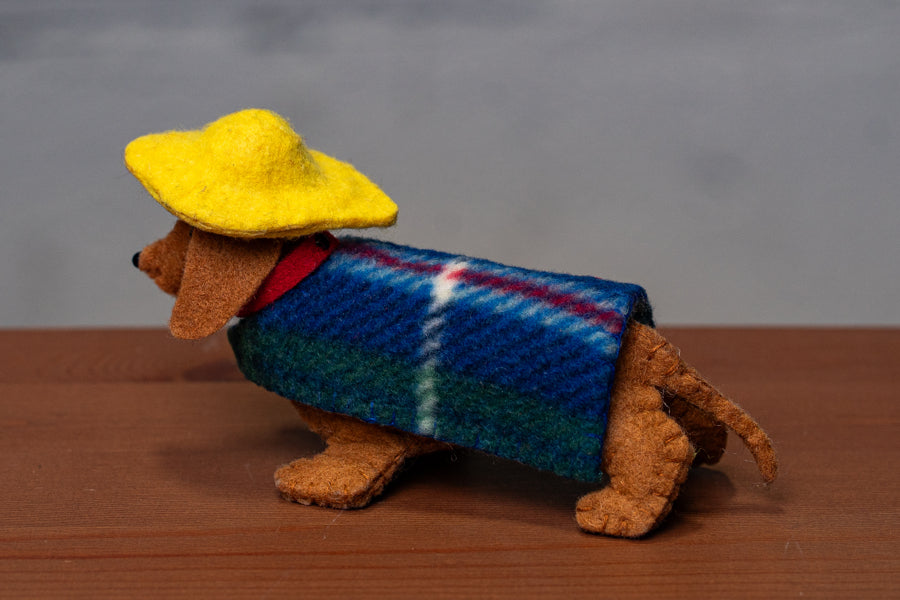 Felt Dachshund Sewing Kit with Sou'wester Hat and Coat