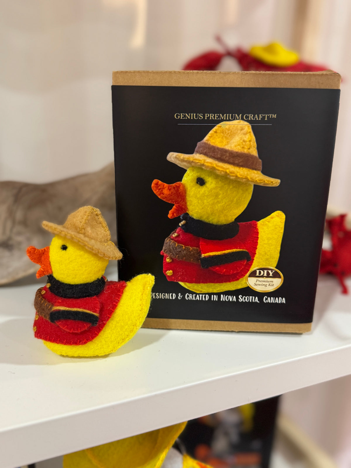 Duck Sewing Kit MOUNTIE INSPIRED (EN/FR) – DIY Souvenir