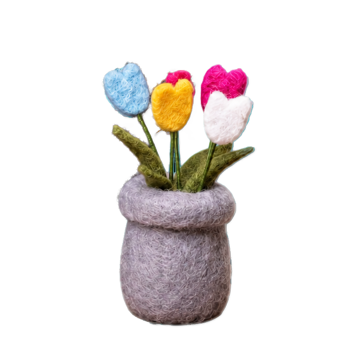 Black Cat with Tulips Felt & Sew Kit